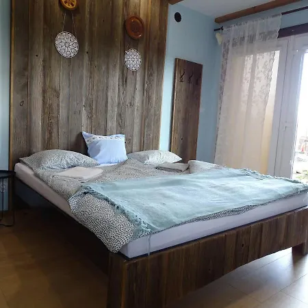 Alloggio per agriturismo Dana Debrzno